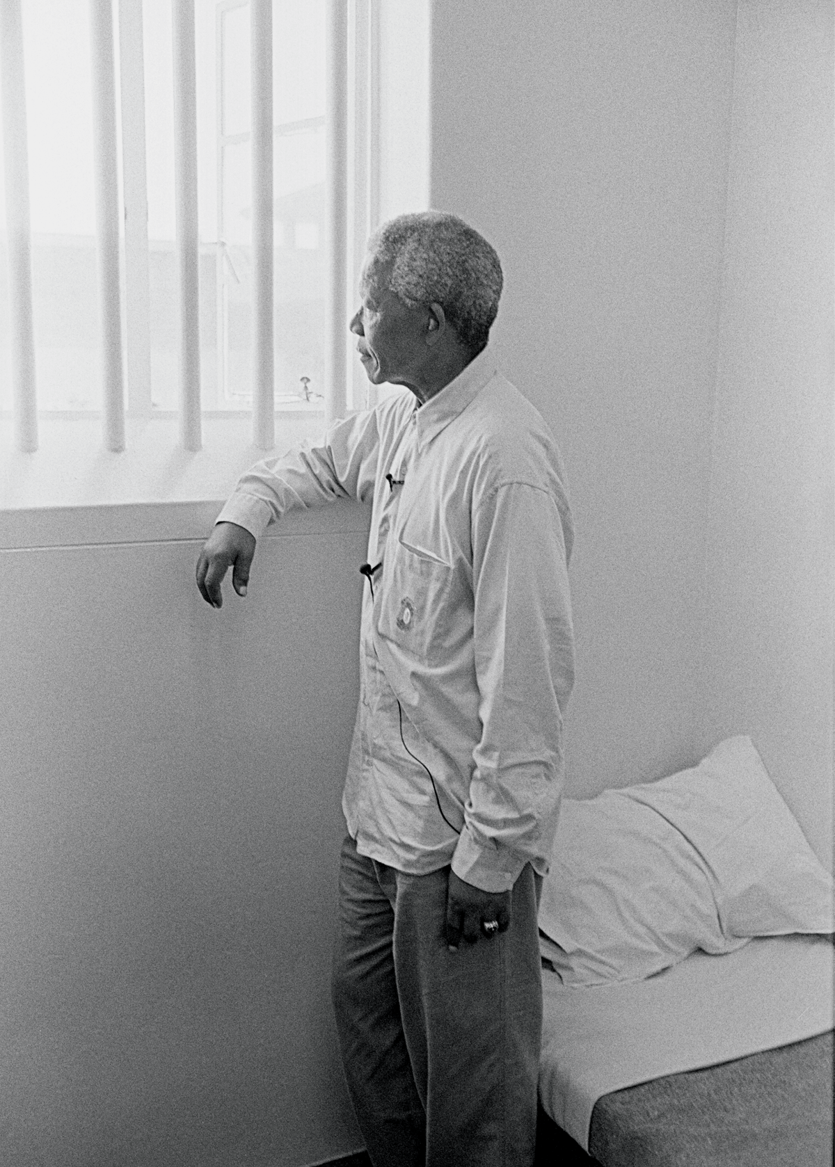 Nelson Mandela a passé 27 ans dans les prisons de l'Afrique du Sud pour s'être
opposé à la ségrégation raciale, photographie prise par Jürgen Schadeberg en 1994.