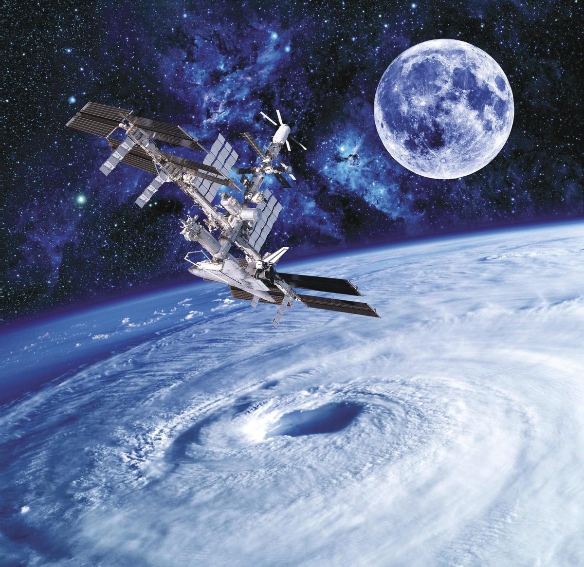 Satellite en orbite autour de la Terre