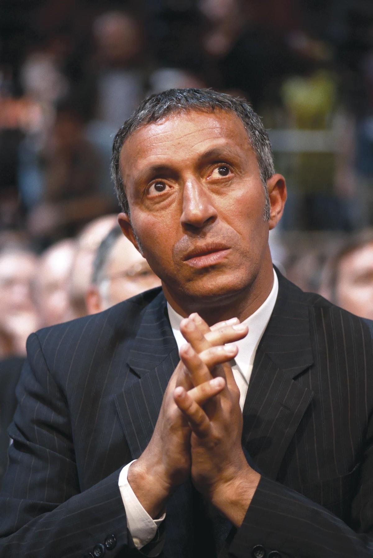 AZOUZ BEGAG