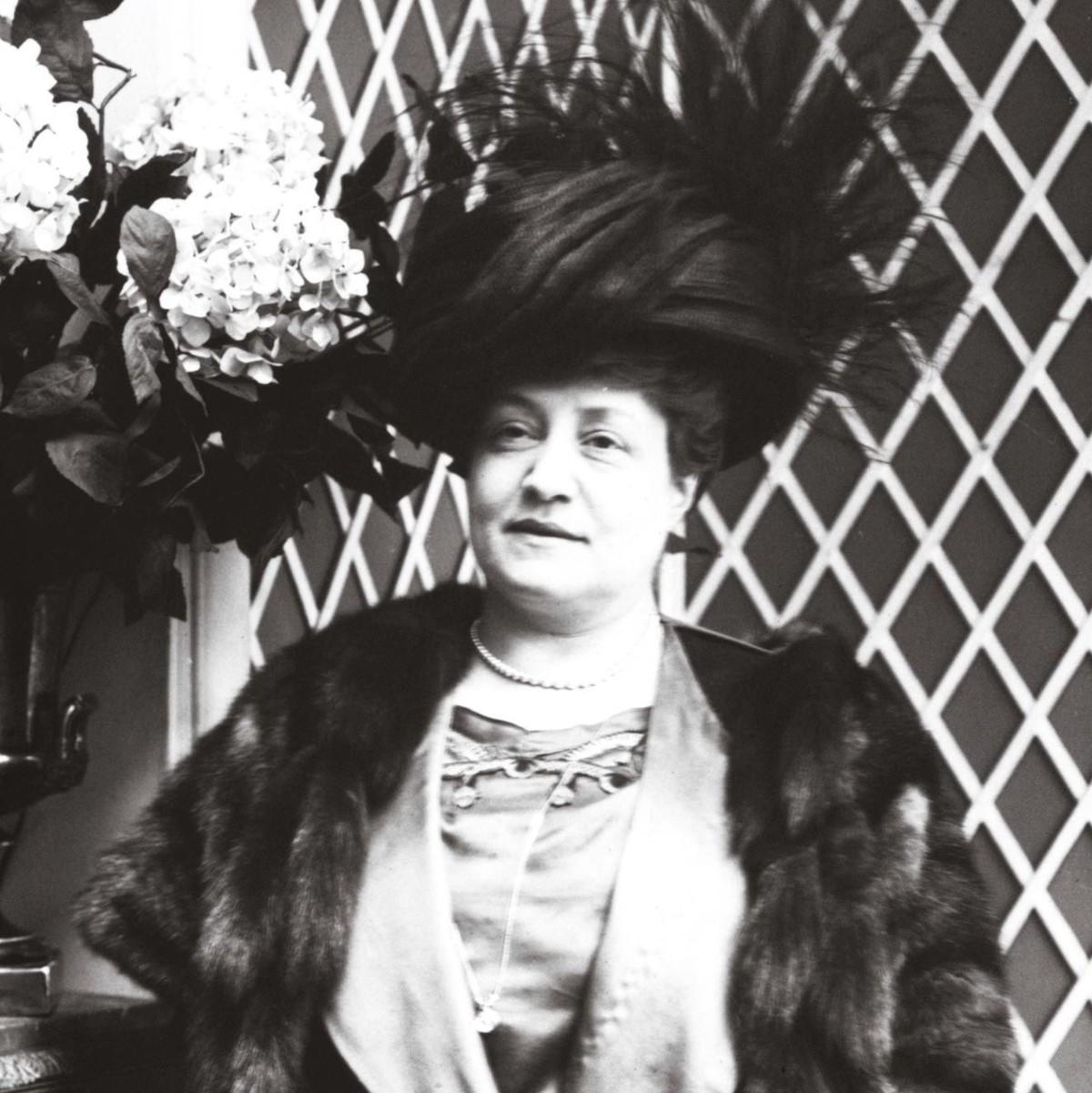 Marguerite Durand (1864-1936)