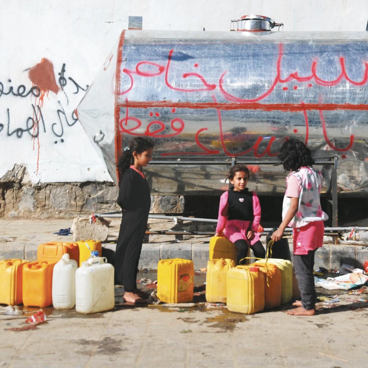 Collecte d'eau au Yémen