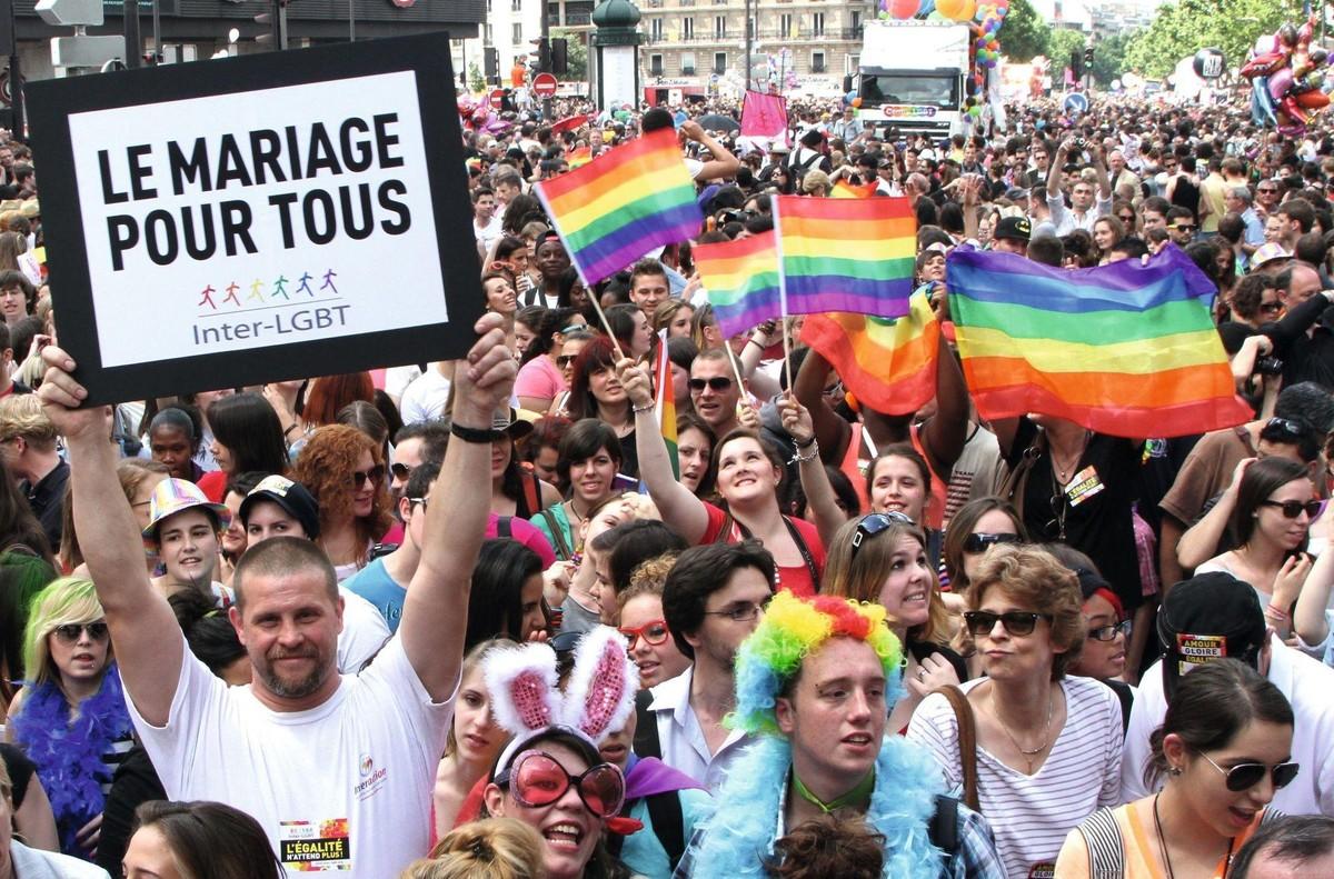 La famille et ses évolutions | Lelivrescolaire.fr
