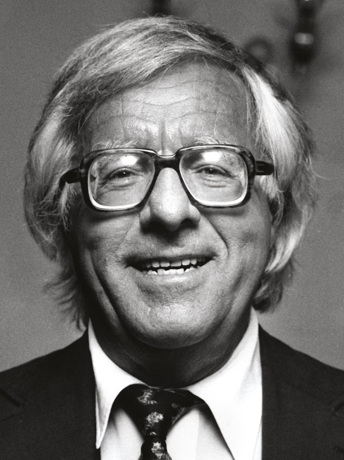 RAY BRADBURY